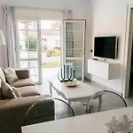 Adonis Apartman