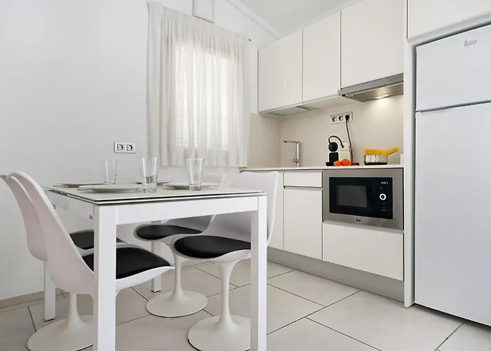 Adonis Playa del Ingles (Gran Canaria)