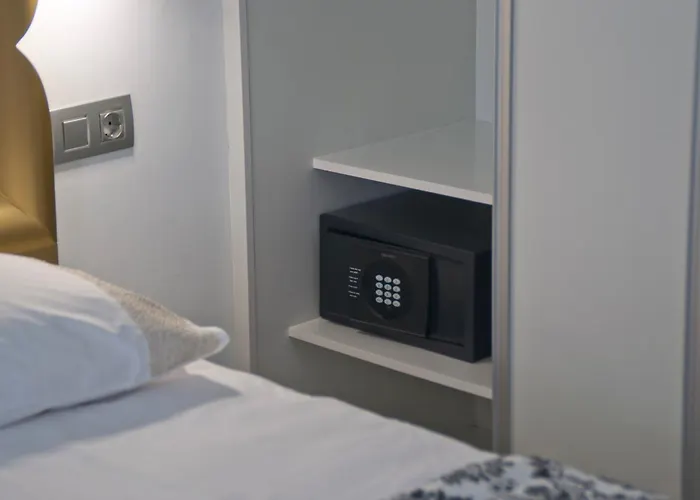 Adonis * Playa del Ingles (Gran Canaria)